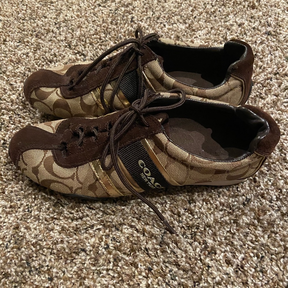 Coach low rise sneakers